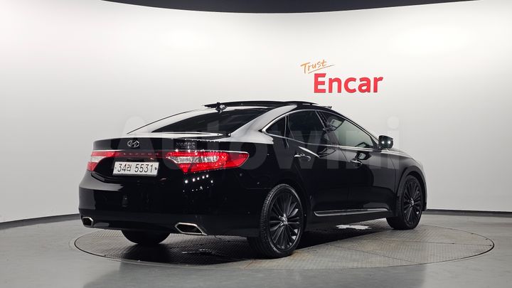 Hyundai Grandeur 2014 — 2