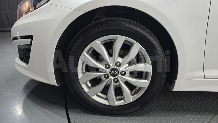 Kia K5 2015 — 5