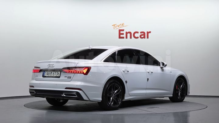 Audi A6 2021 — 2