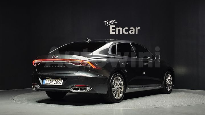 Hyundai Grandeur 2021 — 2