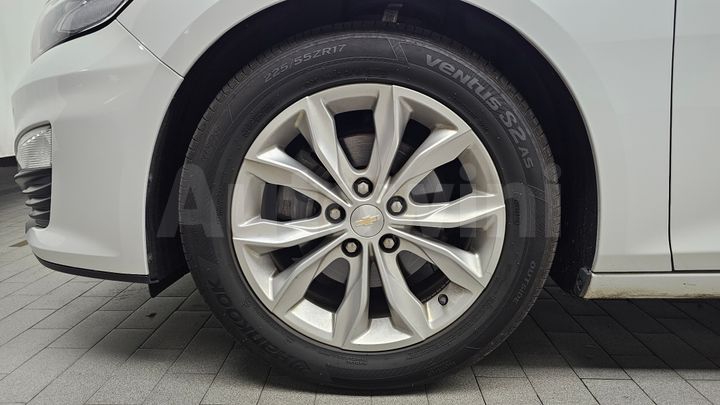 Chevrolet Malibu 2019 — 4