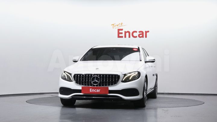 Mercedes-Benz E Class 2019 — 3