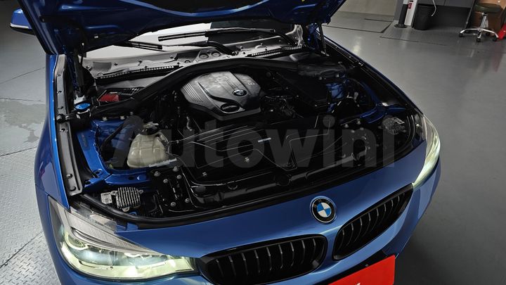 BMW 3 Series 2020 — 5