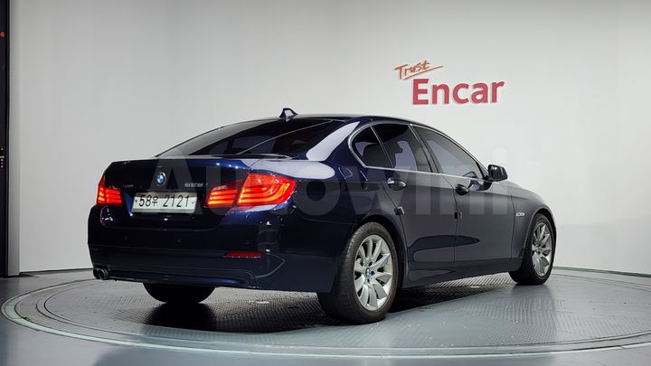 BMW 5 Series 2013 — 2