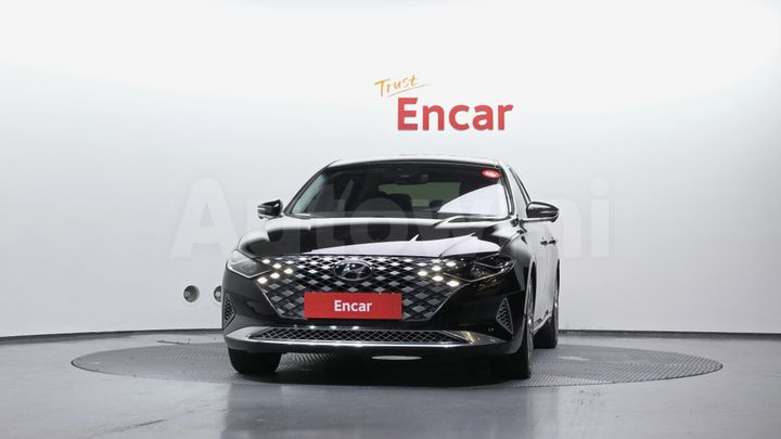 Hyundai Grandeur 2022 — 3