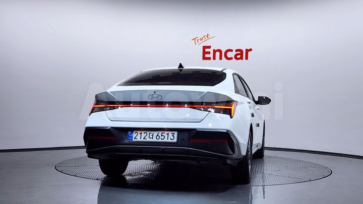 Hyundai Avante 2024 — 4