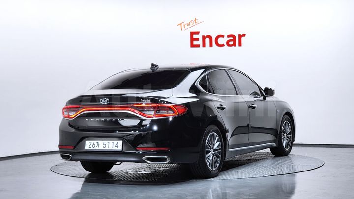 Hyundai Grandeur 2018 — 2