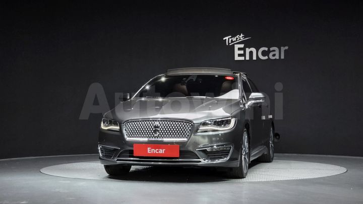 Lincoln MKZ 2019 — 3