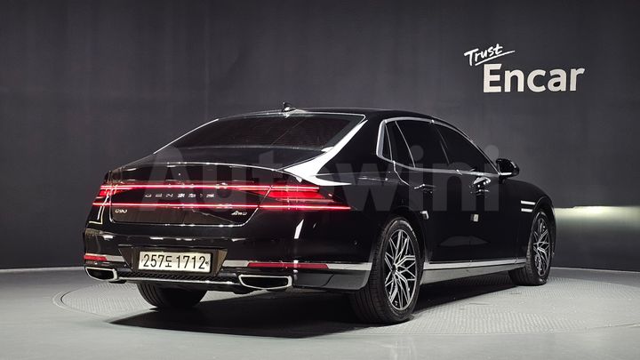 Genesis G90 2023 — 2