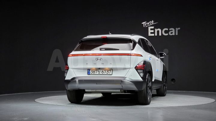 Hyundai Kona 2023 — 4