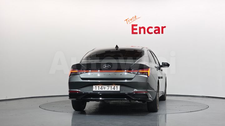 Hyundai Avante 2022 — 4