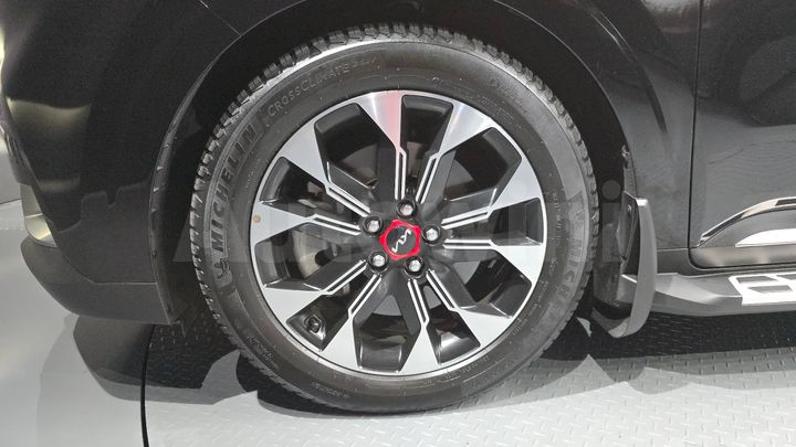 Kia Carnival 2023 — 5