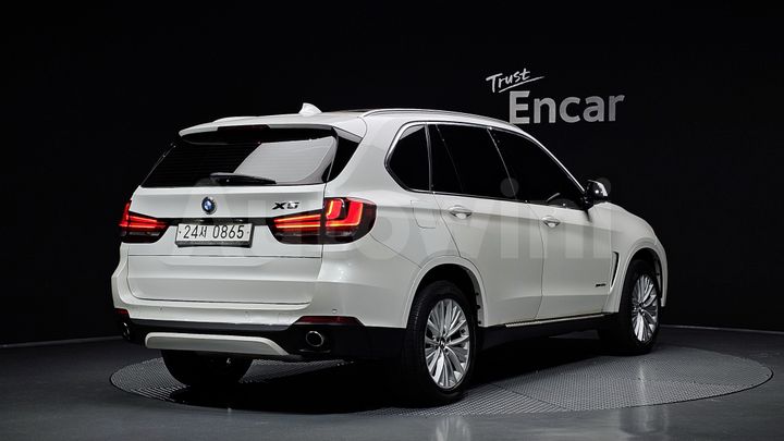 BMW X5 2016 — 2