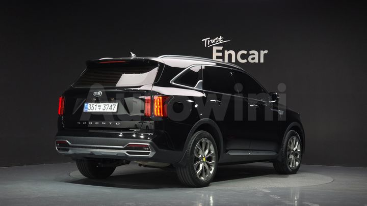 Kia Sorento 2021 — 2