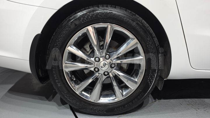 Kia Carnival 2019 — 5