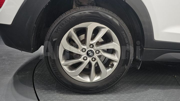 Hyundai Tucson 2017 — 5