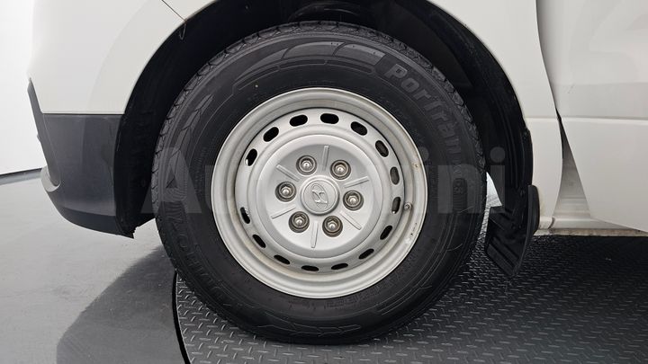 Hyundai Starex 2018 — 5