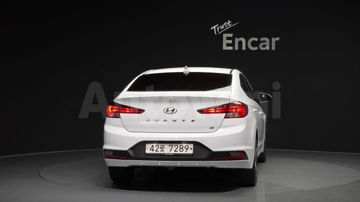 Hyundai Avante 2019 — 4