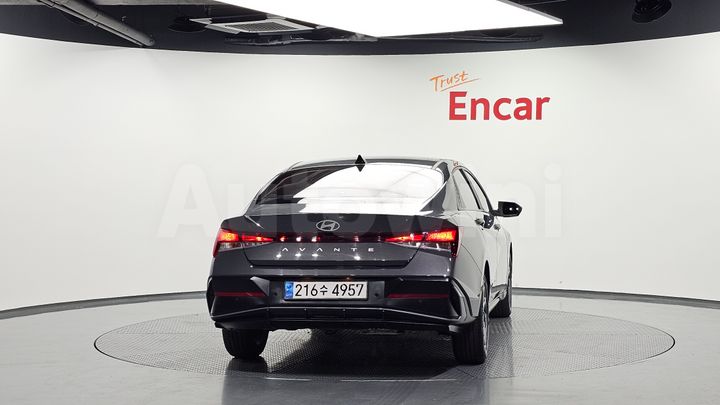 Hyundai Avante 2024 — 4