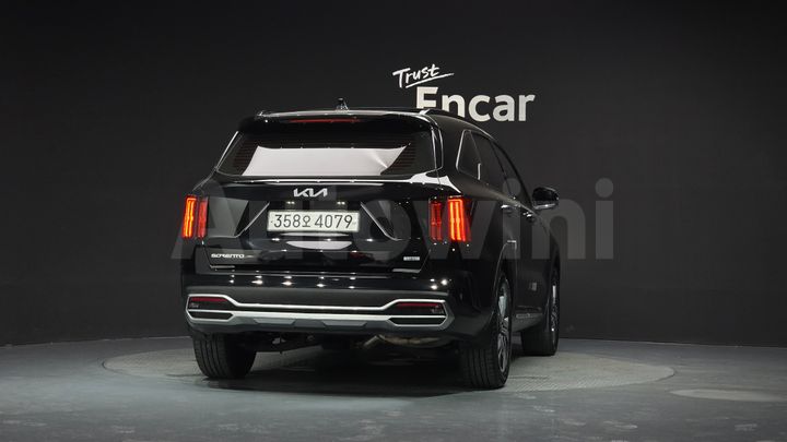 Kia Sorento 2023 — 4
