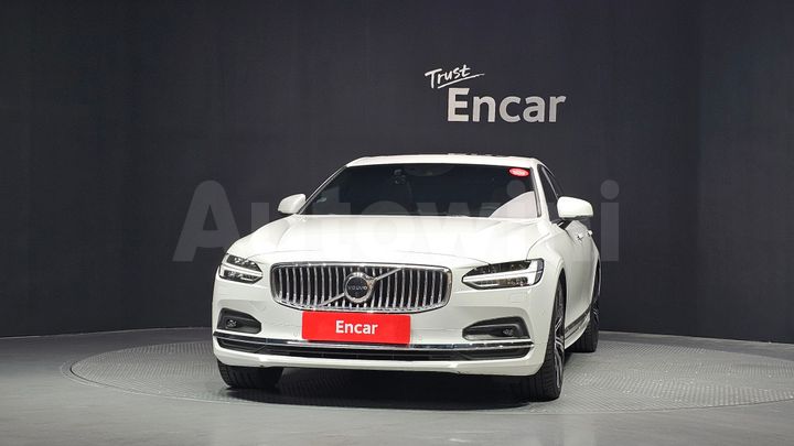 Volvo S90 2021 — 3