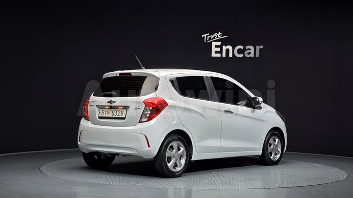 Chevrolet Spark 2017 — 2