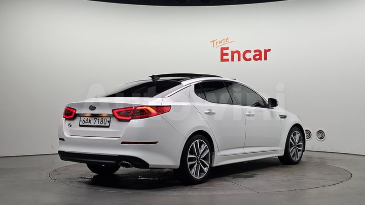 Kia K5 2014 — 2