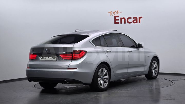 BMW 5 Series 2010 — 2