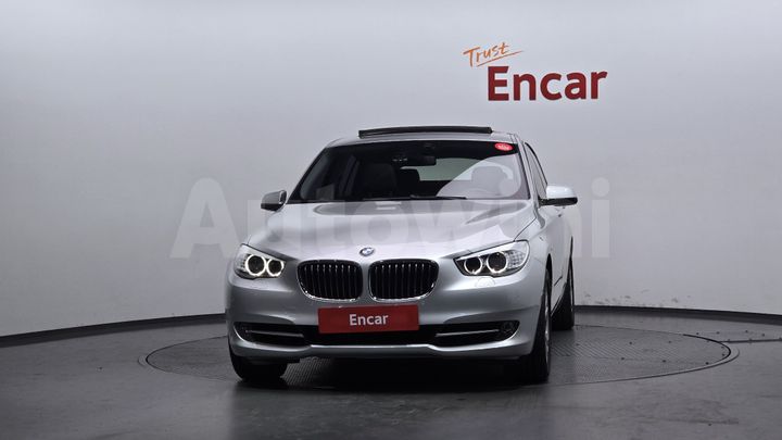 BMW 5 Series 2010 — 3