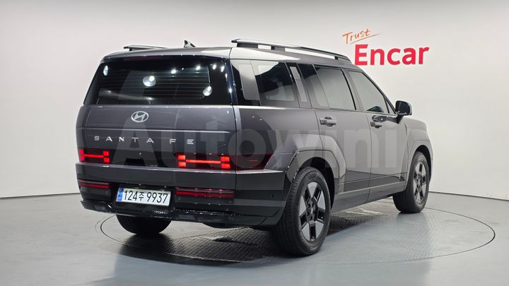 Hyundai SantaFe 2024 — 2