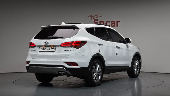 Hyundai SantaFe 2017 — 2