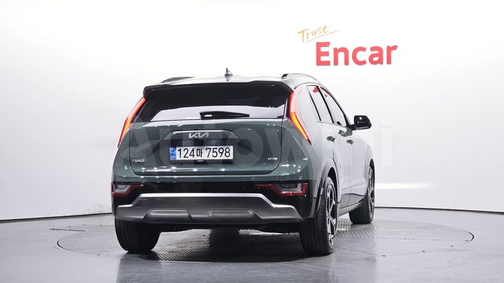 Kia Niro 2023 — 3