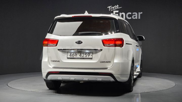 Kia Carnival 2018 — 4