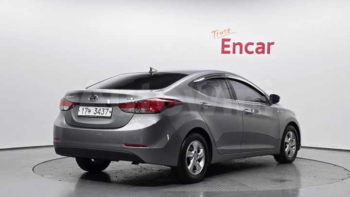 Hyundai Avante 2014 — 2