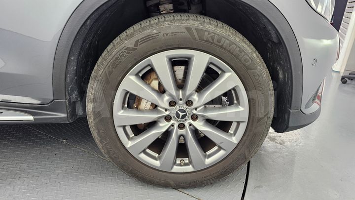 Mercedes-Benz GLC Class 2019 — 5