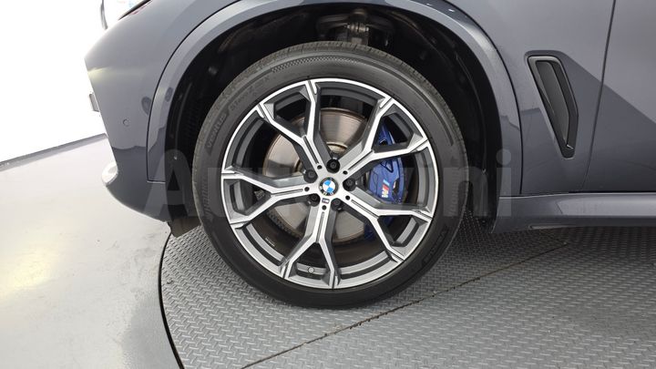 BMW X5 2021 — 5