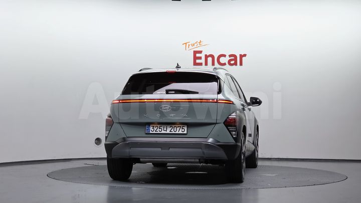 Hyundai Kona 2023 — 4
