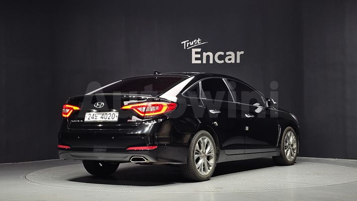 Hyundai Sonata 2016 — 2