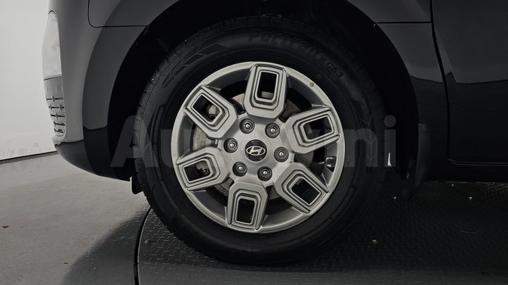 Hyundai Staria 2025 — 4