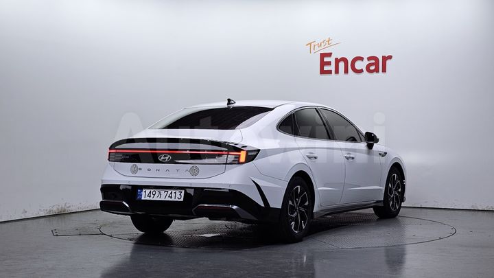 Hyundai Sonata 2024 — 2