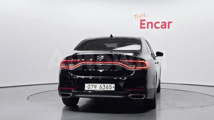 Hyundai Grandeur 2017 — 4