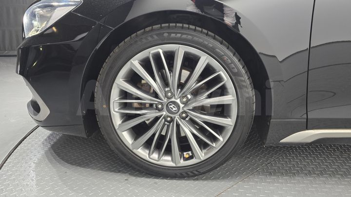 Hyundai Grandeur 2017 — 5