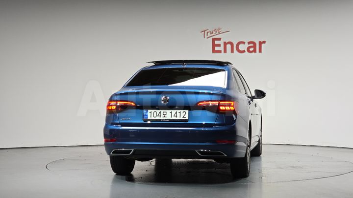 Volkswagen Jetta 2021 — 4
