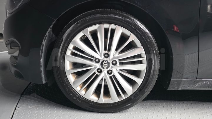 Hyundai Aslan 2015 — 5