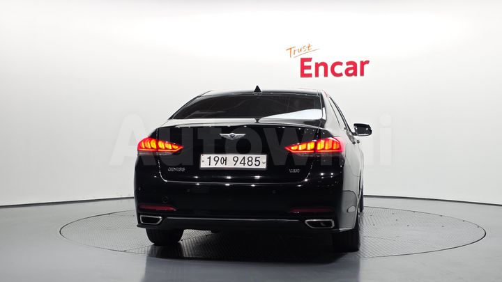 Hyundai Genesis 2015 — 4