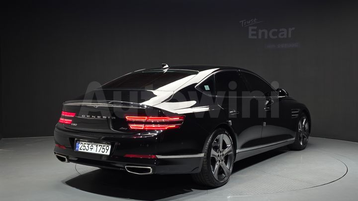 Genesis G80 2022 — 2