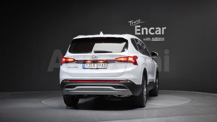 Hyundai SantaFe 2023 — 4