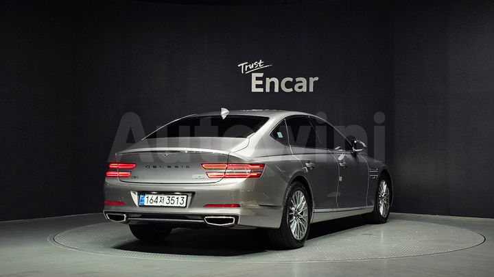 Genesis G80 2022 — 2