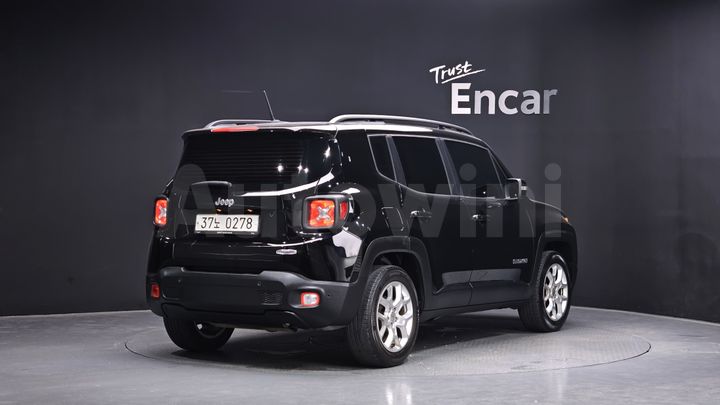 Jeep Renegade 2016 — 2