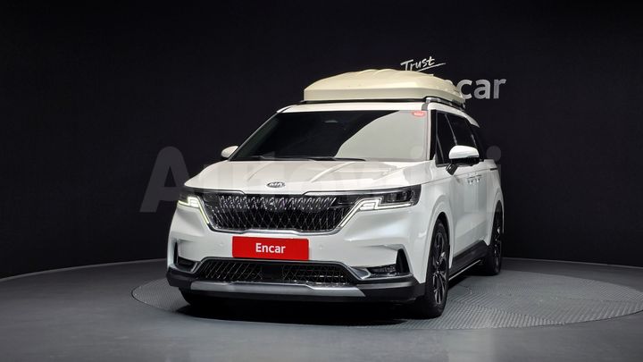 Kia Carnival 2021 — 3